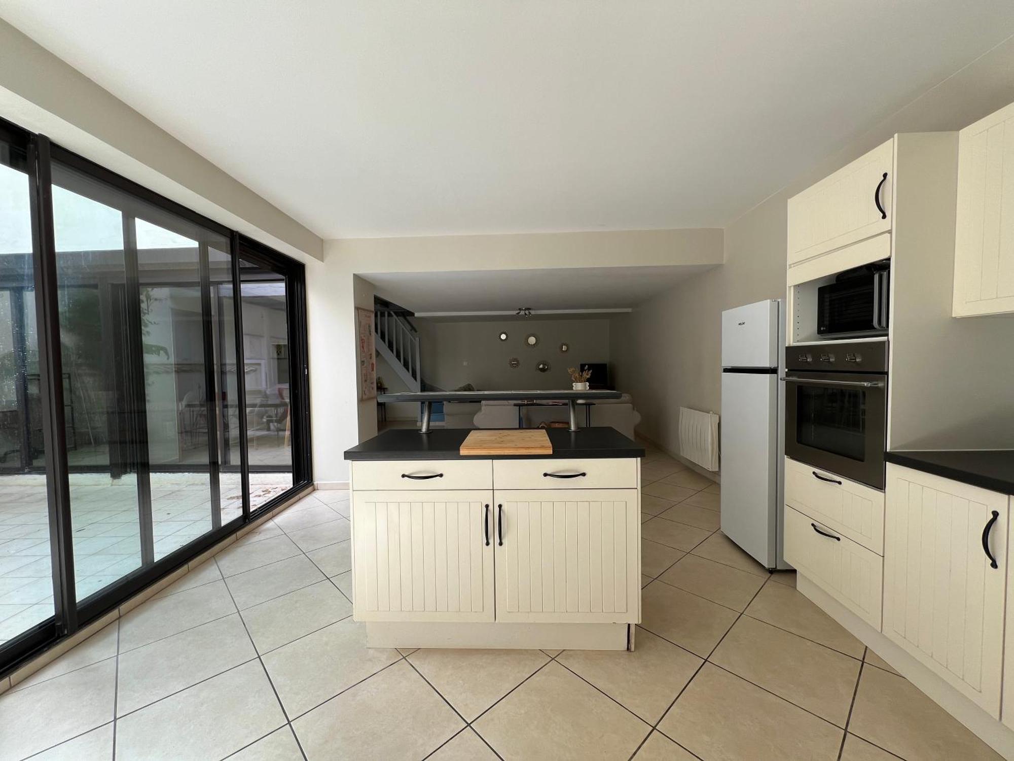 Narbonne Centre 3 Chambres, Patio Prive, Garage, Linge Et Menage Inclus Exterior photo