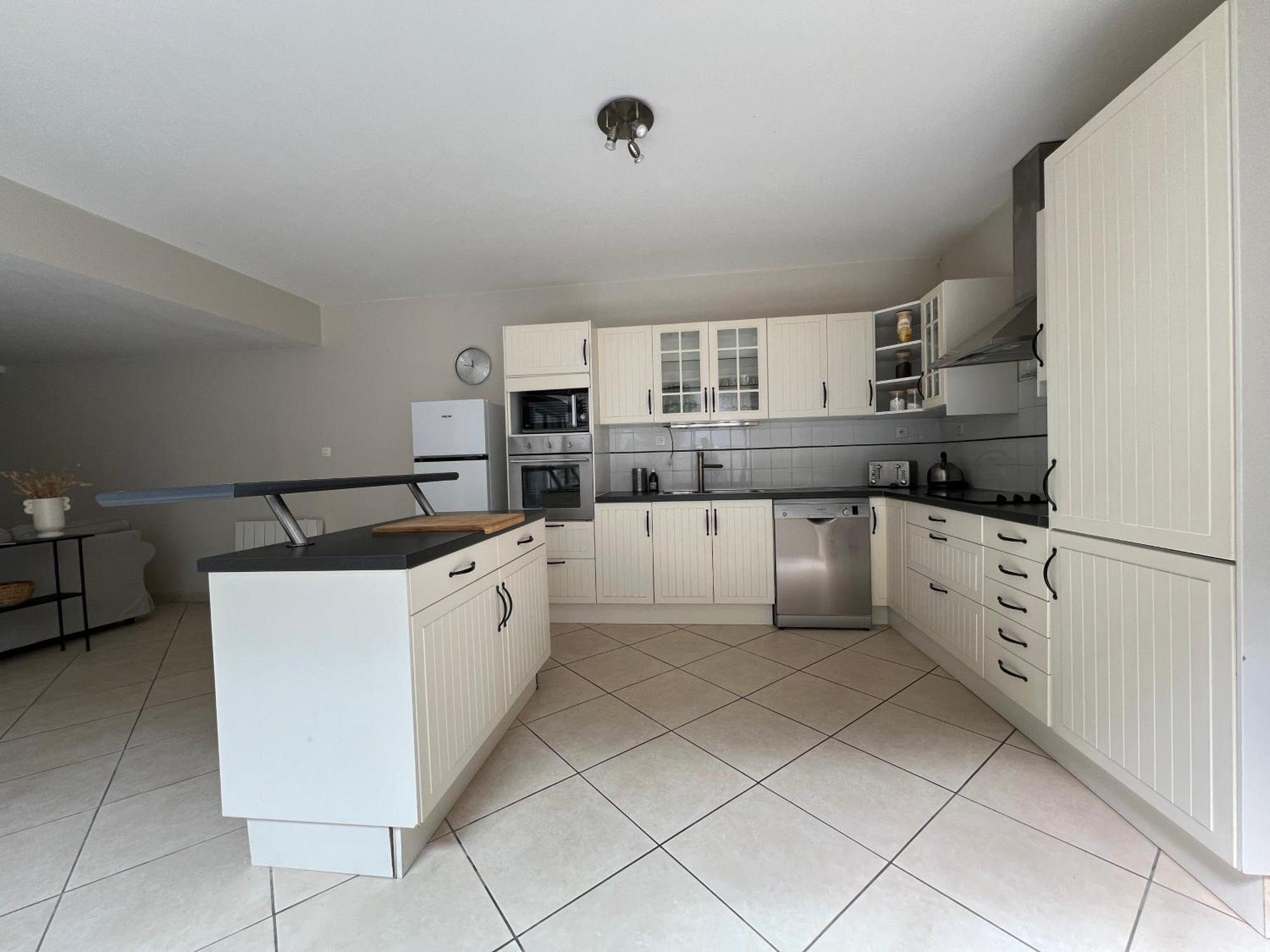 Narbonne Centre 3 Chambres, Patio Prive, Garage, Linge Et Menage Inclus Exterior photo